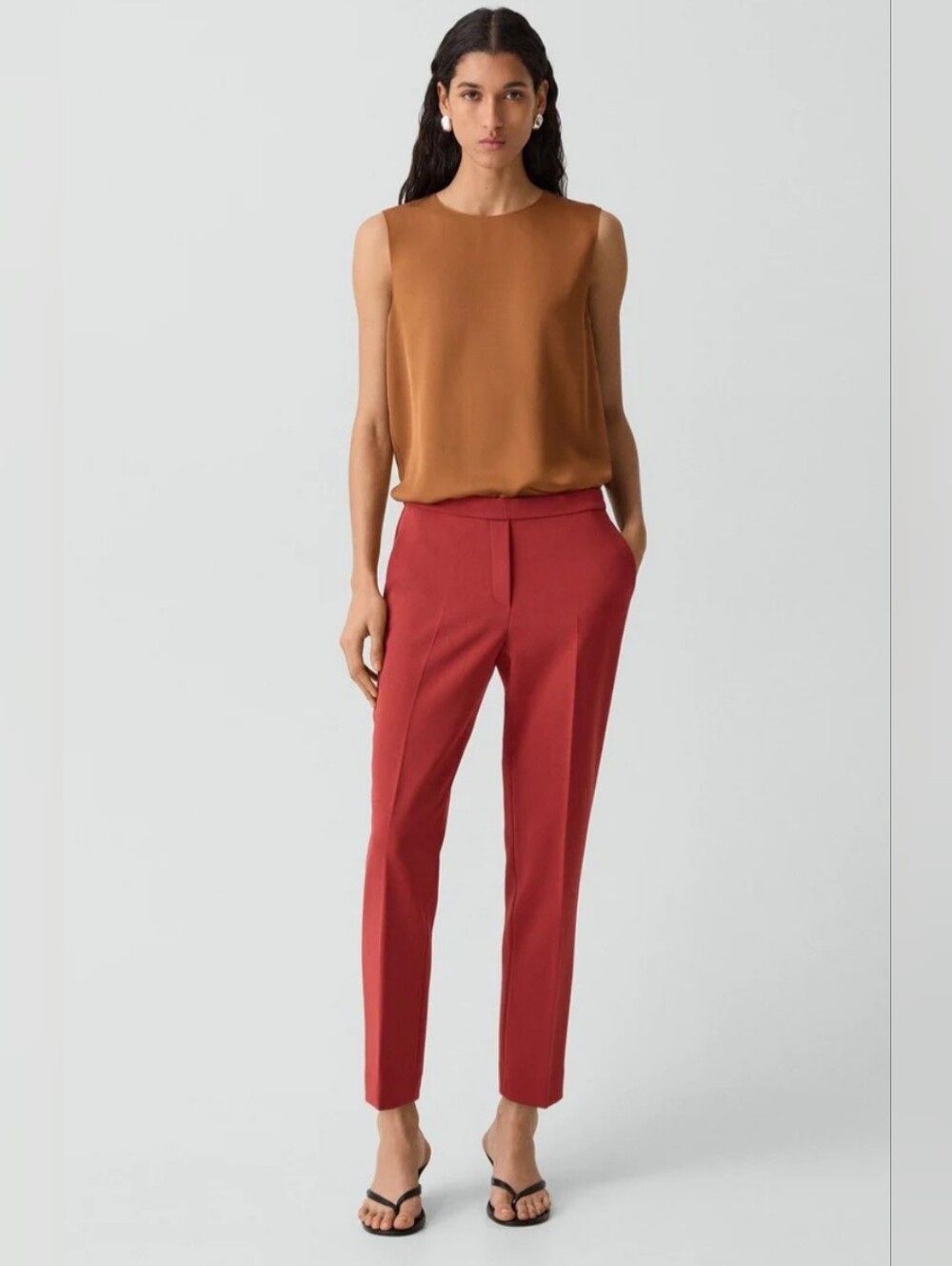 Theory Treeca Pull-On Pant in Admiral Crepe Berry Red Claret Size 6